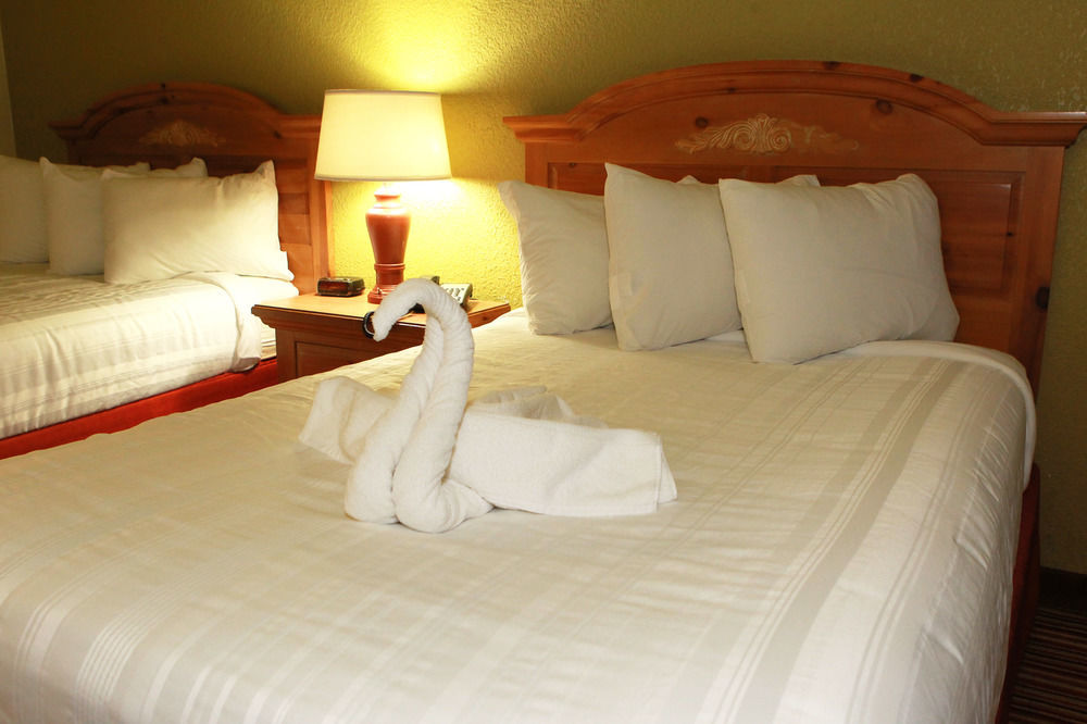 Suite Dreams Hotel Mattoon Ngoại thất bức ảnh